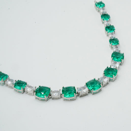 Seafoam Empress Necklace